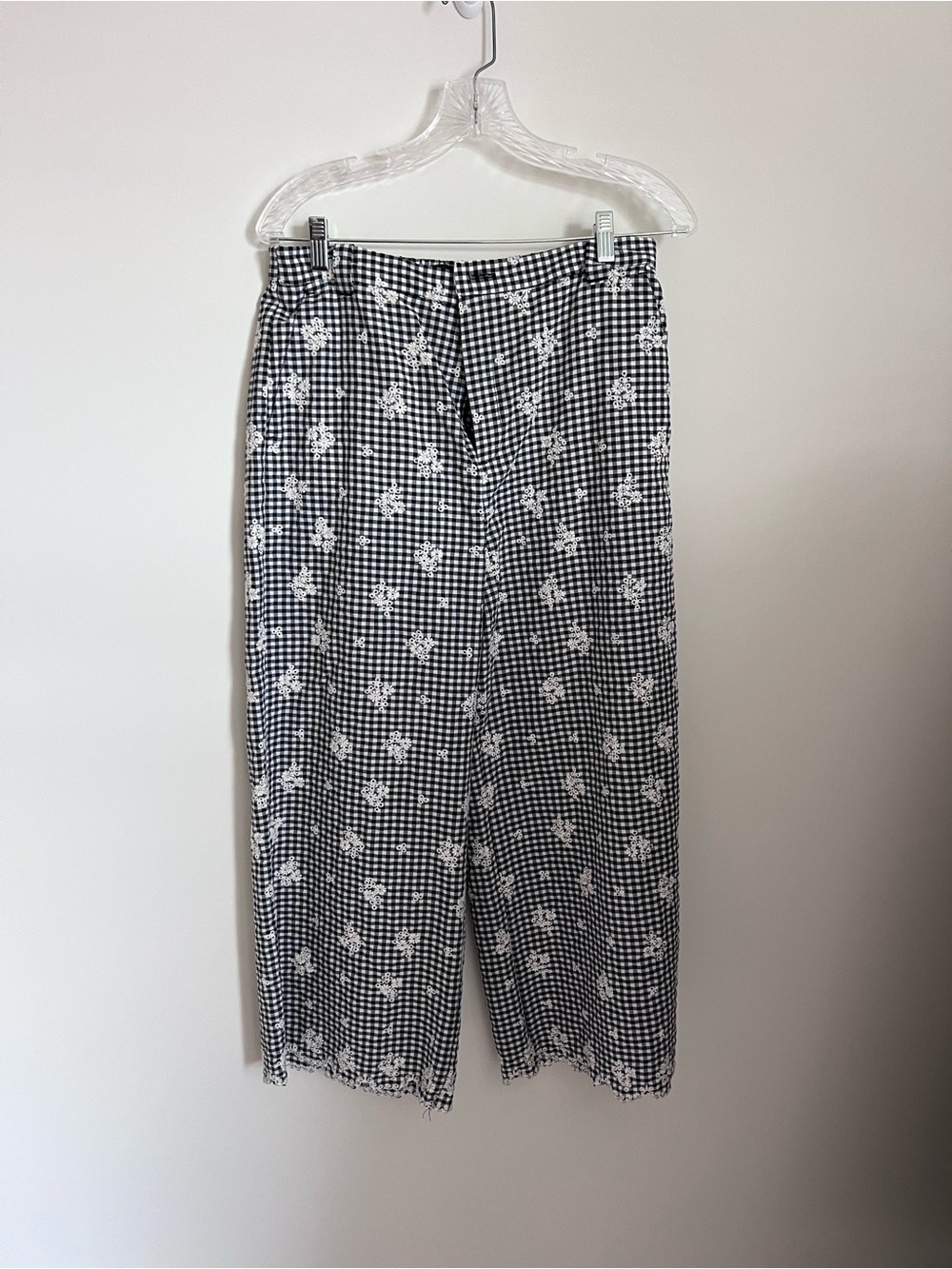 Zara Black and White Gingham Floral Cropped Pants